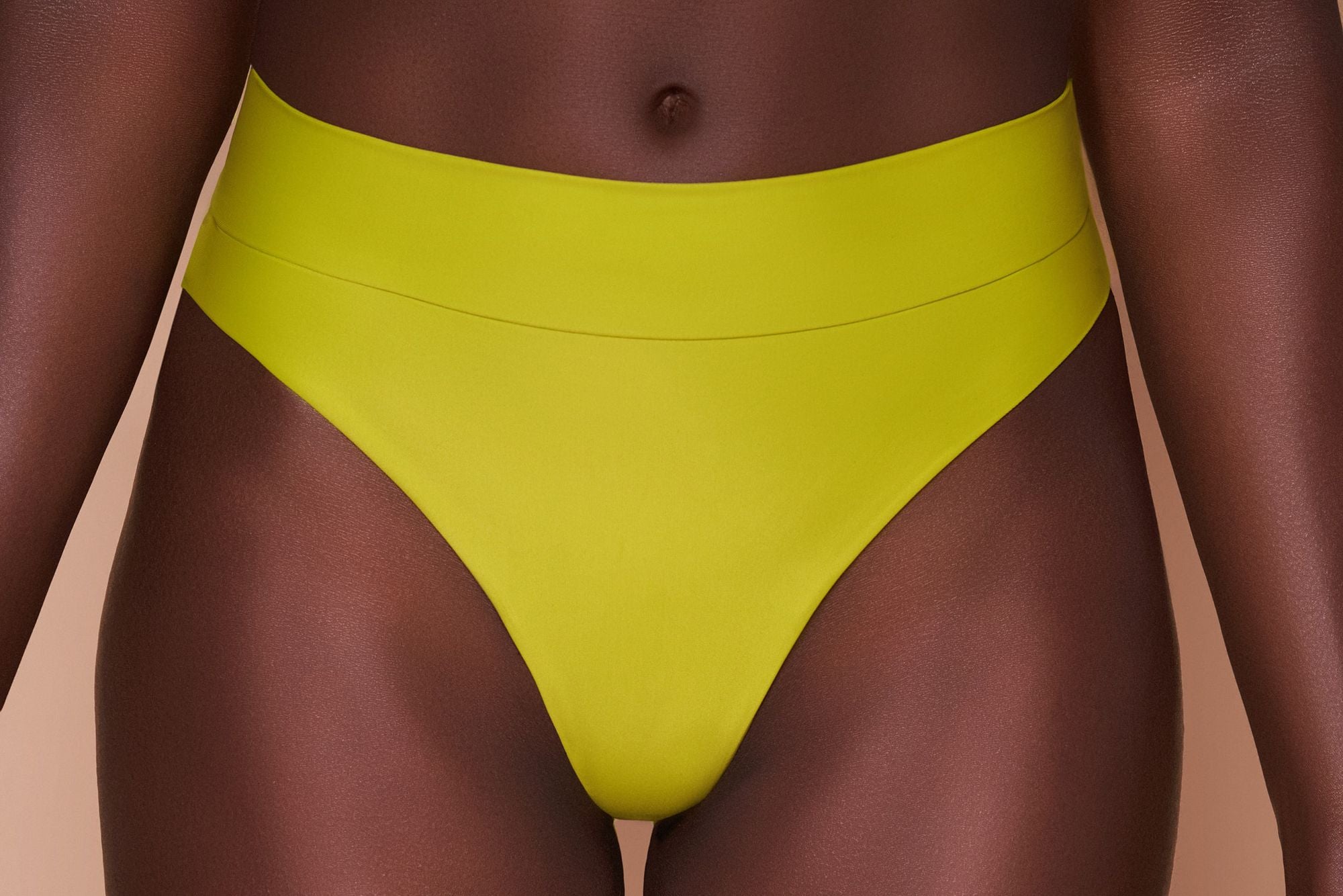 Kishi Höschen mit hoher Taille